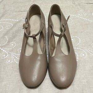 Dance shoes. Character. leather size  9